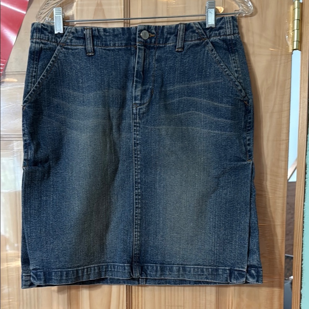 American Eagle Outfitters Denim Pencil Skirt Casual Knee-length with high slit